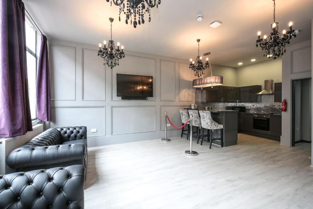 Manhattan Suite - Sleeps 24! Heart Of Liverpool Exterior photo